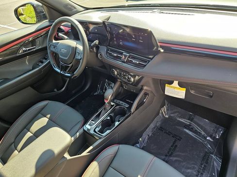 New 2026 Chevrolet TrailBlazer RS w/ Convenience Package AWD/4WD image 10
