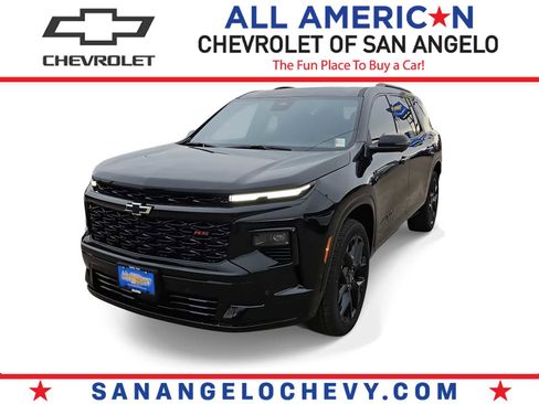 Used 2026 Chevrolet Traverse RS FWD image 1