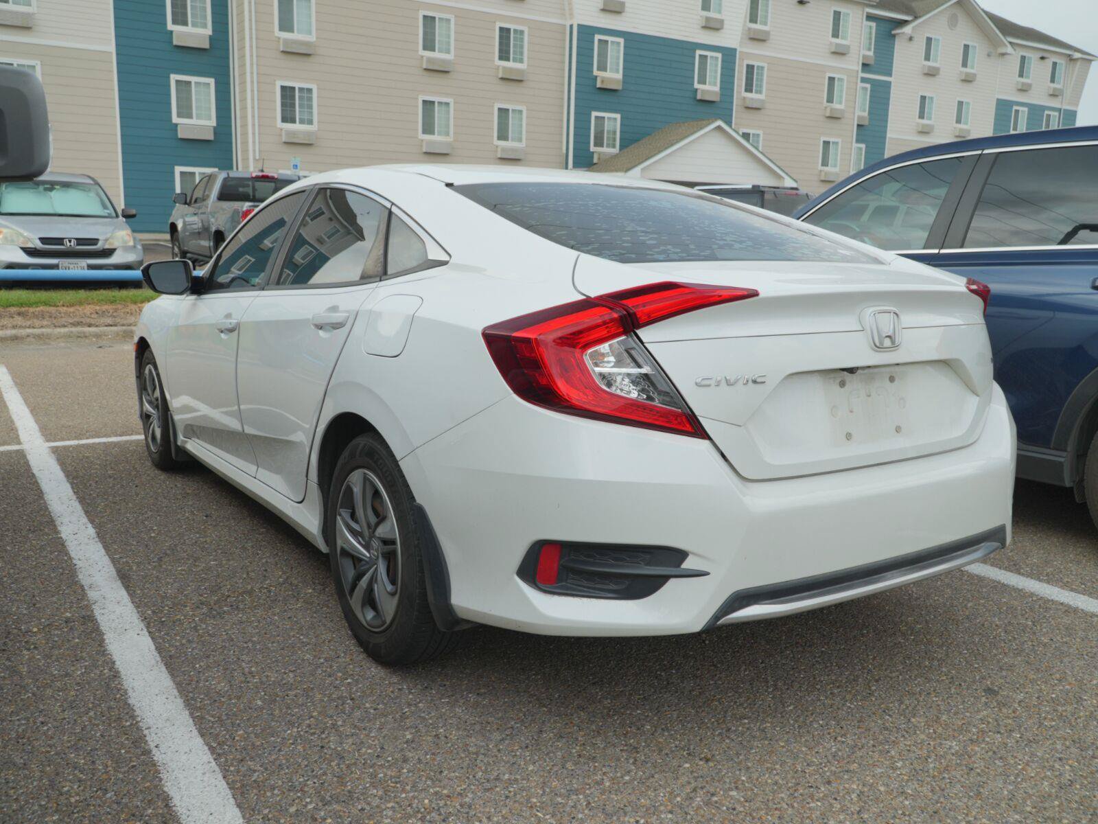 Used 2020 Honda Civic LX image 4
