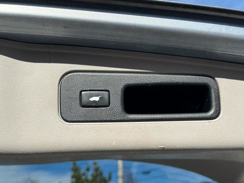 Used 2014 Honda Odyssey EX-L image 12