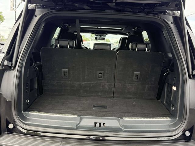 Used 2023 Lincoln Navigator Reserve AWD/4WD image 6