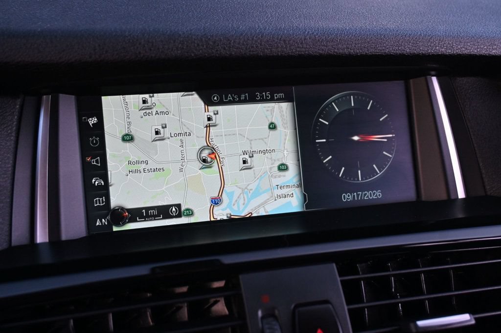 Used 2017 BMW X3 sDrive28i RWD image 13