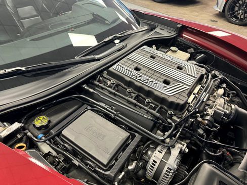 Used 2017 Chevrolet Corvette Z06 w/ Chrome Badge Package image 18