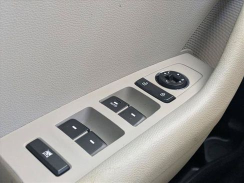Used 2015 Hyundai Sonata SE FWD image 16