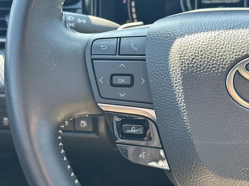 Used 2025 Toyota Camry SE w/ Multimedia Upgrade Package FWD image 22