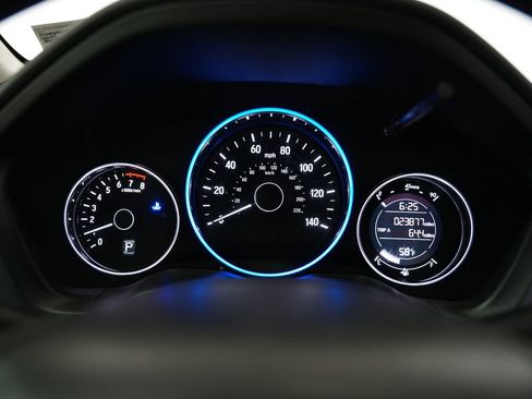 Used 2018 Honda HR-V LX image 18