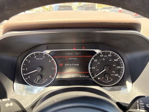 Used 2021 Nissan Rogue S FWD image 26