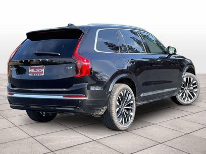New 2026 Volvo XC90 T8 Ultra w/ Lounge Package