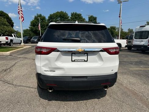 Used 2019 Chevrolet Traverse LT w/ LPO, Floor Liner Package FWD image 4