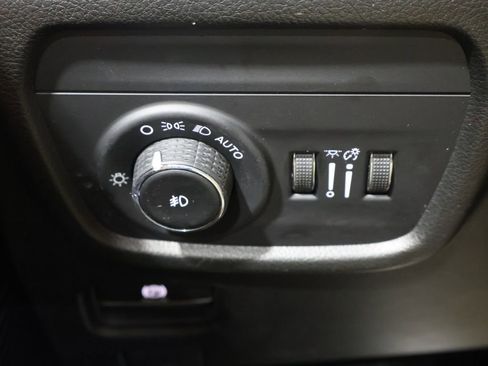 Used 2022 Jeep Grand Cherokee Summit w/ Adv Protech Group IV image 31