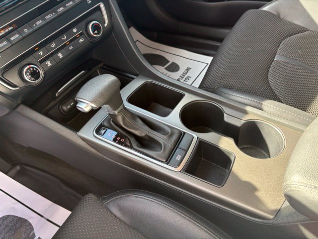 Used 2020 Kia Optima S FWD image 22