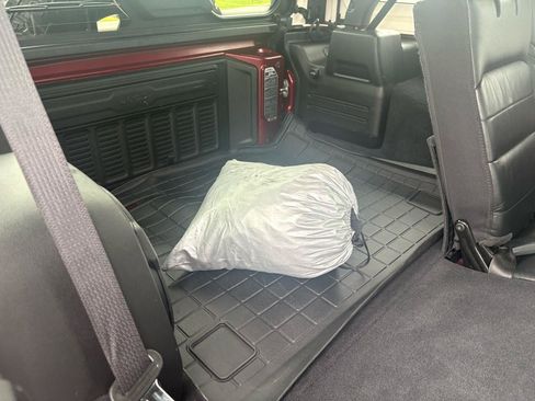 Used 2021 Jeep Wrangler Unlimited Sahara AWD/4WD image 52