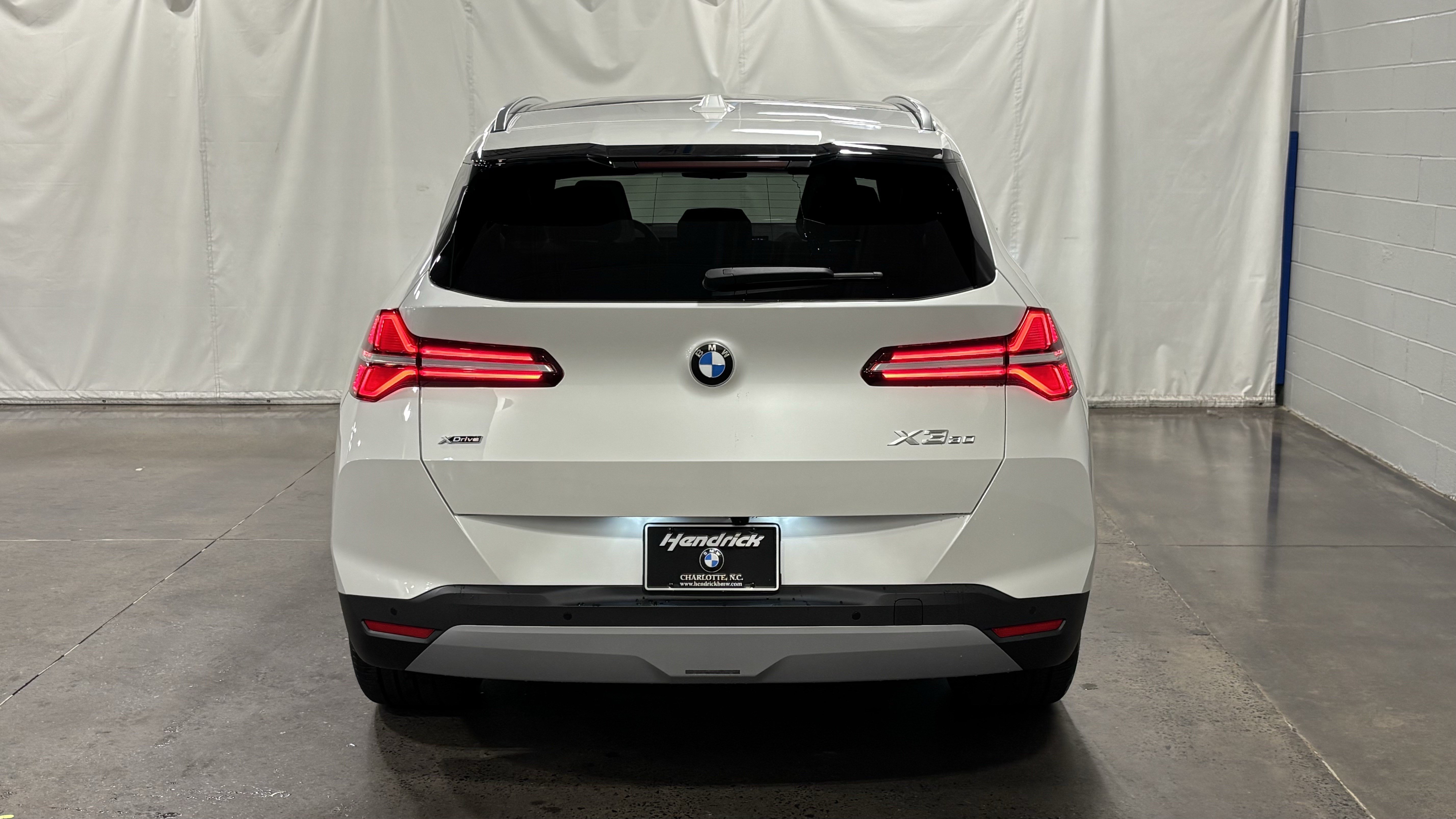 Used 2026 BMW X3 xDrive30i w/ Premium Package AWD/4WD image 7