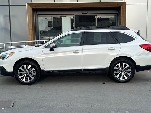 Used 2016 Subaru Outback 2.5i Limited image 5