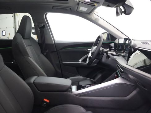 Used 2025 Audi Q5 Premium Plus w/ Premium Plus AWD/4WD image 21