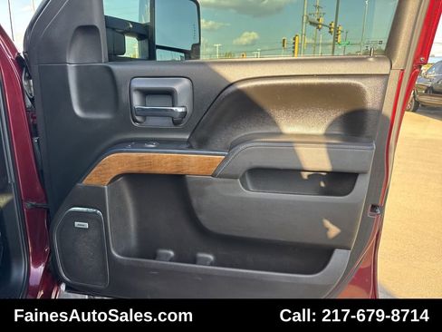 Used 2017 Chevrolet Silverado 2500 LTZ w/ Duramax Plus Package image 94