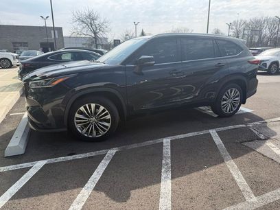 Used 2020 Toyota Highlander Platinum