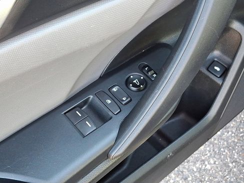 Used 2018 Honda Civic LX image 25