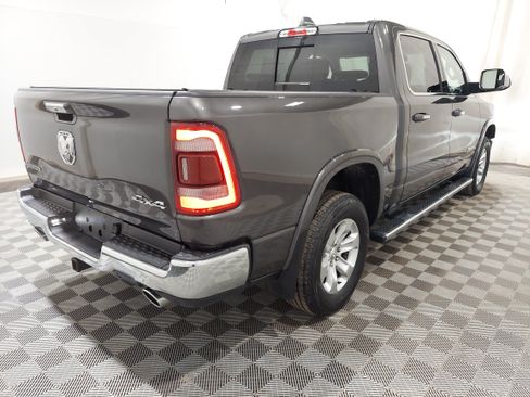 Used 2022 RAM 1500 Laramie AWD/4WD image 3