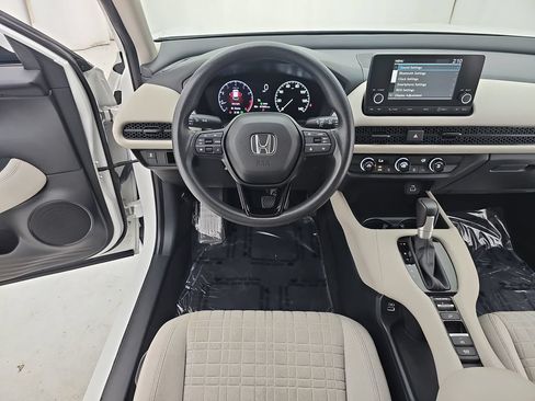 Used 2023 Honda HR-V LX image 20