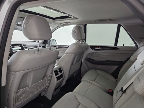 Used 2015 Mercedes-Benz ML 350 4MATIC image 18