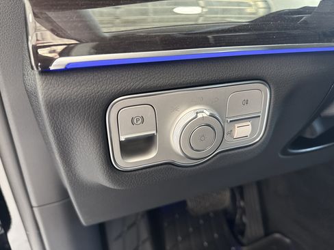New 2026 Mercedes-Benz GLE 450 4MATIC image 34