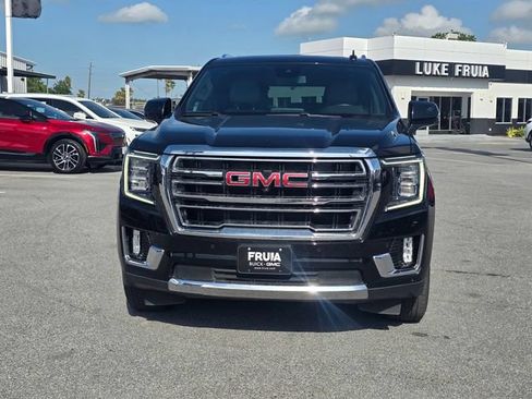Used 2023 GMC Yukon XL SLT w/ SLT Premium Package RWD image 2