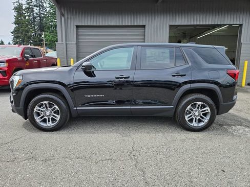 New 2026 GMC Terrain Elevation w/ Technology Package II AWD/4WD image 2