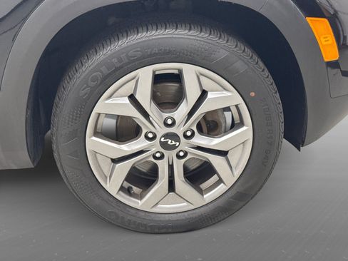 Used 2024 Kia Seltos S AWD/4WD image 25