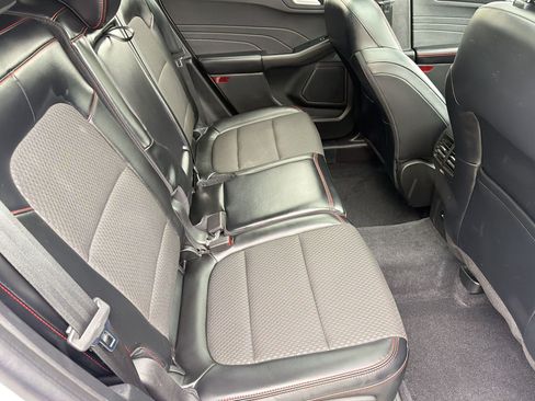 Used 2023 Ford Escape ST-Line w/ Tech Pack #1 FWD image 26