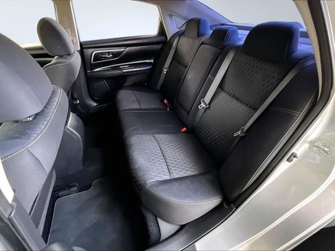 Used 2017 Nissan Altima 2.5 SV image 19