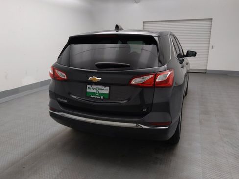 Used 2020 Chevrolet Equinox LT FWD image 7