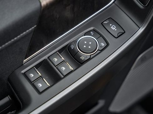 New 2026 Ford F350 Lariat w/ FX4 Off-Road Package image 43