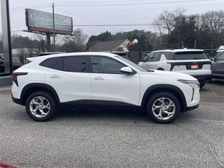 New 2026 Chevrolet Trax LS w/ LS Convenience Package video 2