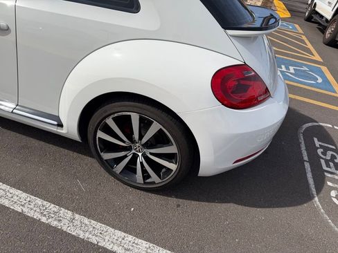 Used 2012 Volkswagen Beetle Turbo image 6