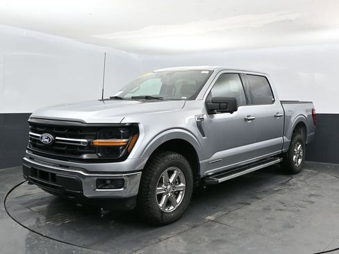 Used 2024 Ford F150 XLT w/ Mobile Office Package image 6