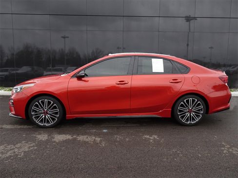 Used 2020 Kia Forte GT image 2