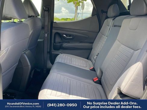 Certified 2024 Hyundai Santa Cruz SEL w/ Activity Package AWD/4WD image 18