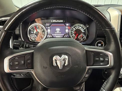 Used 2022 RAM 1500 Laramie AWD/4WD image 25