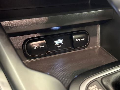 Used 2024 Kia Soul LX w/ Option Group 015 FWD image 25