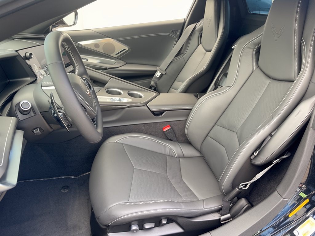 Certified 2026 Chevrolet Corvette Stingray Preferred Conv w/ Battery Protection Package RWD image 5