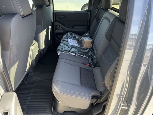 New 2026 Nissan Frontier SV w/ SV Convenience Package image 16