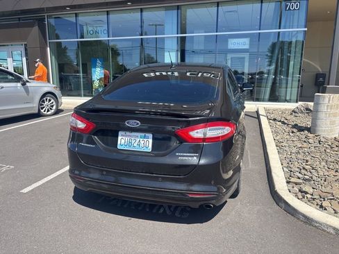 Used 2014 Ford Fusion Titanium FWD image 4