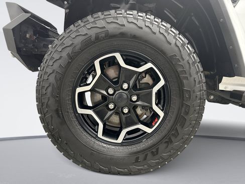 Used 2020 Jeep Gladiator Rubicon AWD/4WD image 21