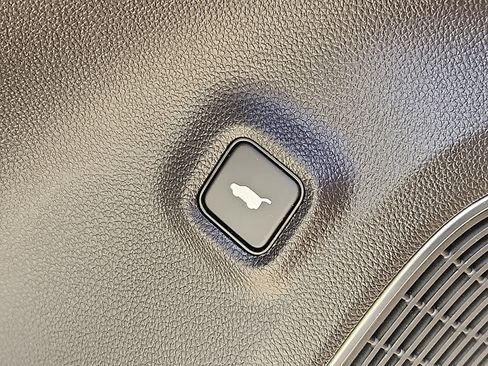 Certified 2025 Acura MDX A-Spec image 27