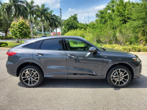 New 2026 Audi Q5 Premium Plus AWD/4WD image 3