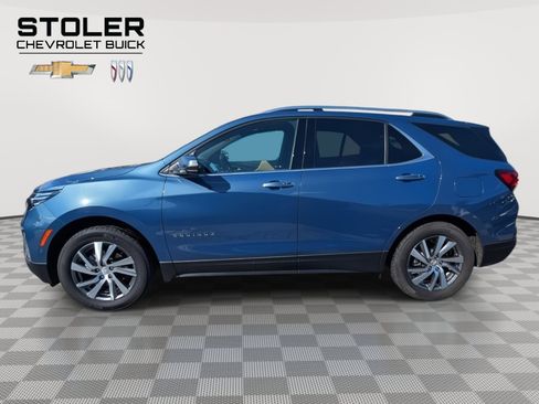 Used 2024 Chevrolet Equinox Premier image 2