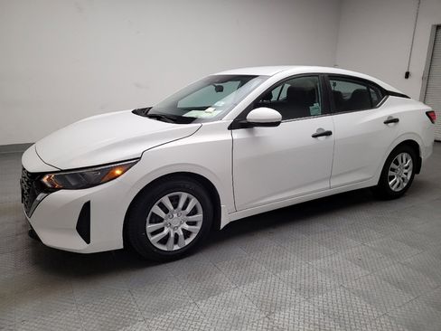 Used 2024 Nissan Sentra S image 2
