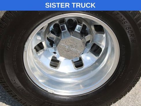 Used 2024 GMC Sierra 3500 Denali w/ Denali Reserve Package image 18