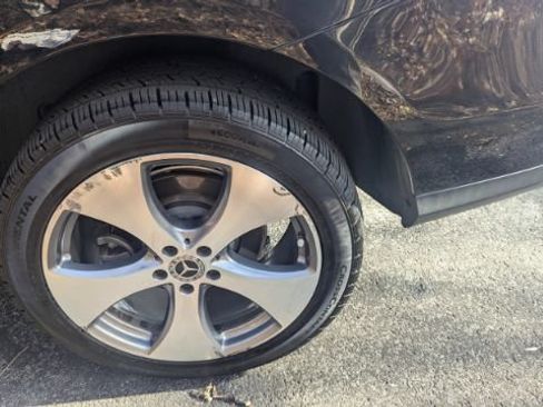Used 2018 Mercedes-Benz GLE 350 4MATIC image 10